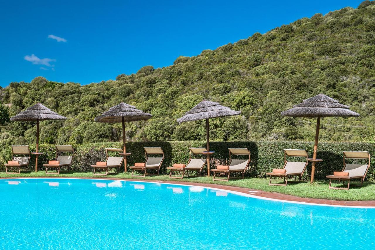 Hotel Aldiola Country Resort Sant'Antonio di Gallura Exterior photo